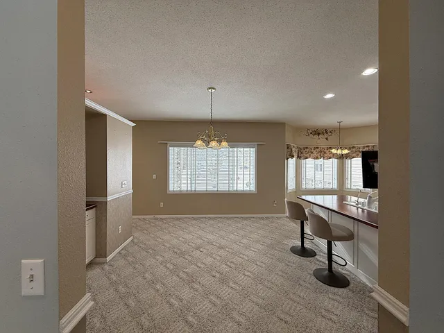 $475,000 | 304 Lynsee Lane, Montevideo, MN 56265