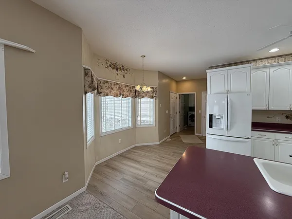 $469,000 | 304 Lynsee Lane, Montevideo, MN 56265