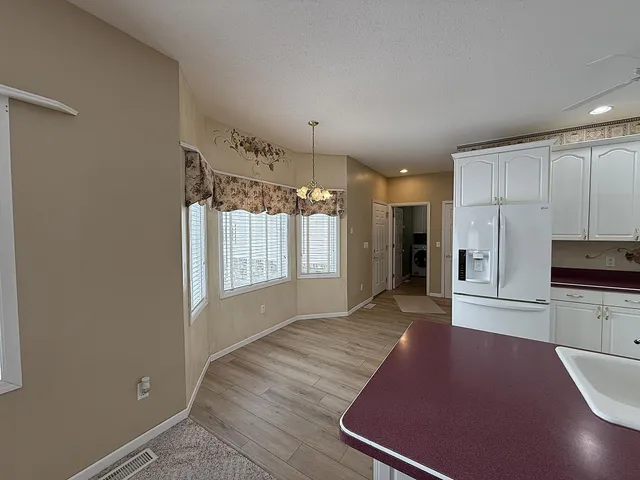 $475,000 | 304 Lynsee Lane, Montevideo, MN 56265