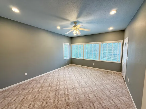 $469,000 | 304 Lynsee Lane, Montevideo, MN 56265