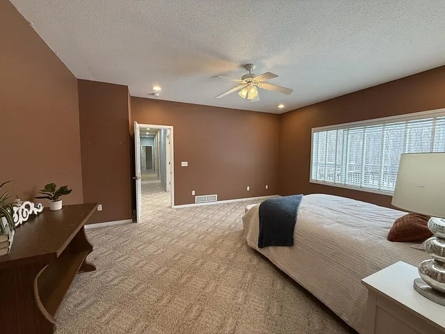 $475,000 | 304 Lynsee Lane, Montevideo, MN 56265