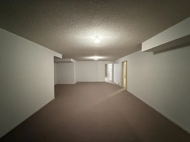 $475,000 | 304 Lynsee Lane, Montevideo, MN 56265