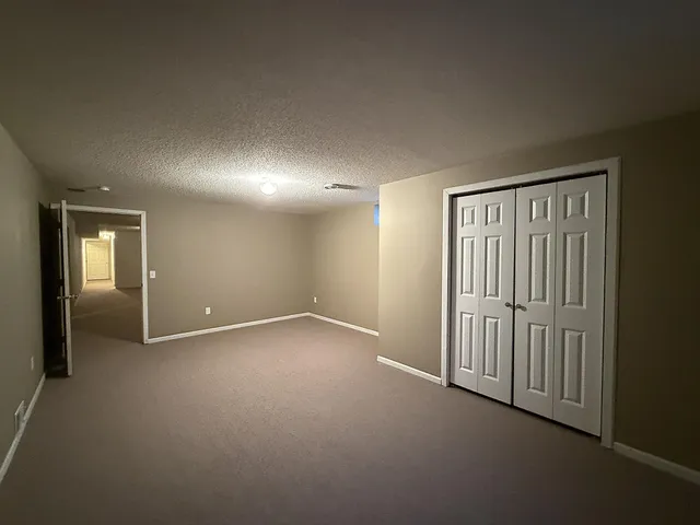 $475,000 | 304 Lynsee Lane, Montevideo, MN 56265