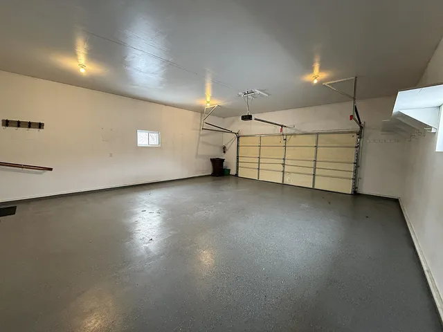 $475,000 | 304 Lynsee Lane, Montevideo, MN 56265