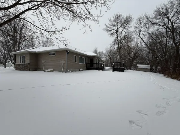 $469,000 | 304 Lynsee Lane, Montevideo, MN 56265
