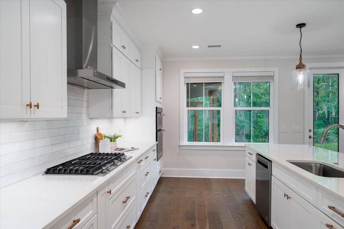1291 South Barksdale Road Mount Pleasant, SC 29464 - Photo 15 of 70