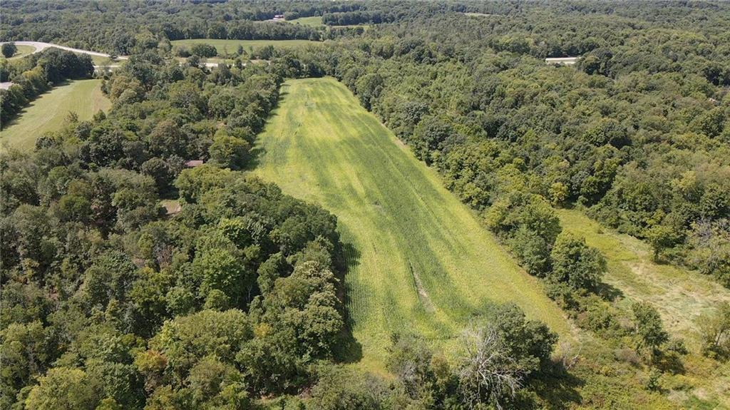 977 Glen Road New Castle, PA 16105 - Photo 13 of 22 a aerial view of a houses with trees