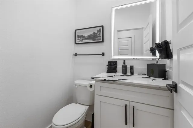 $5,500 | 1509-1511 South Barry Avenue, Dallas, TX 75223