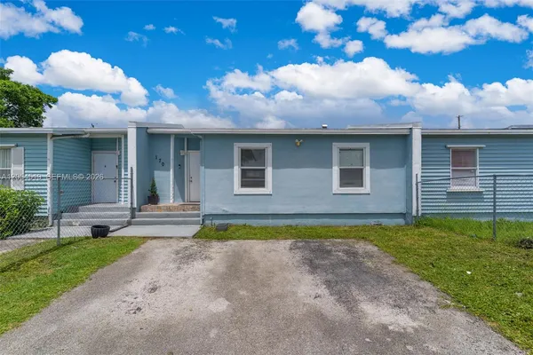 $289,900 | 170 Northwest 9th Avenue, Florida City, FL 33034