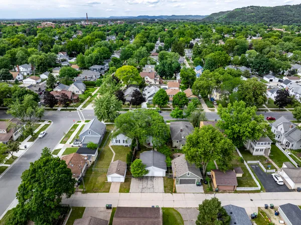 $309,000 | 2110 Market Street, La Crosse, WI 54601