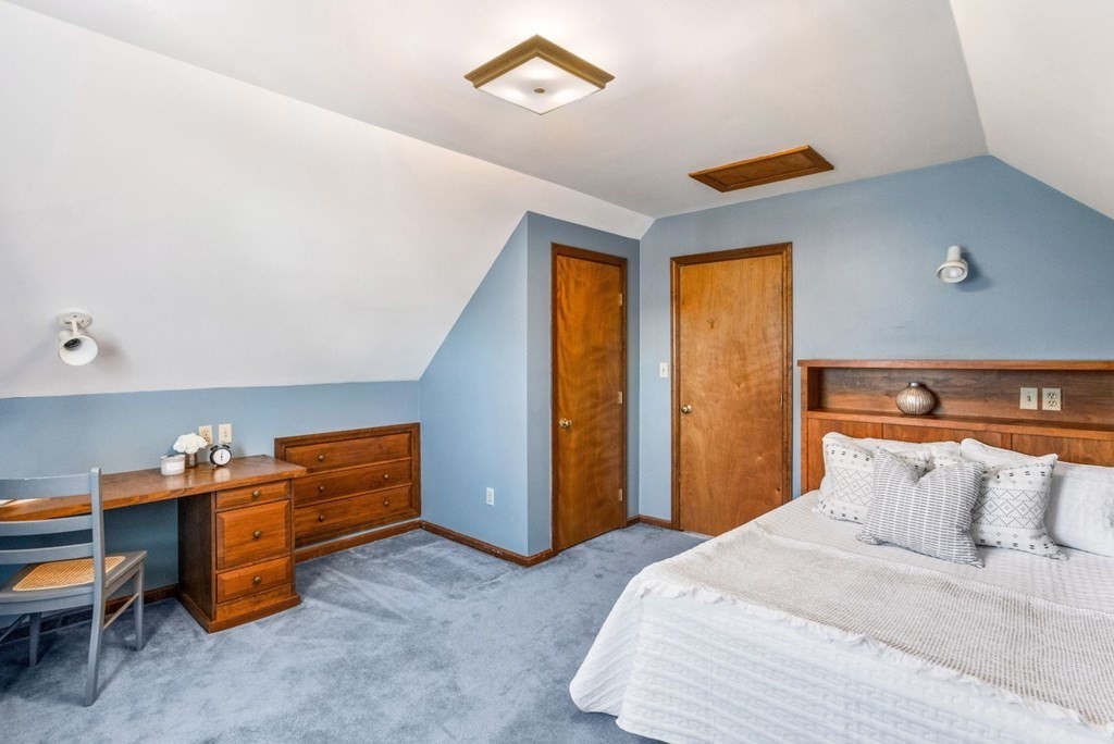 15 Independence Road Bedford, MA 01730 - Photo 20 of 40 Gallery Image 20