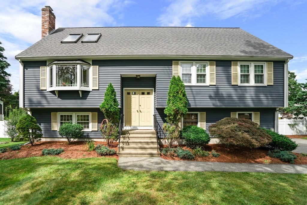 15 Independence Road Bedford, MA 01730 - Photo 2 of 40 Gallery Image 2