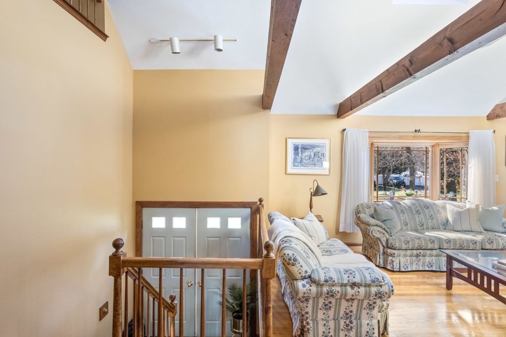 15 Independence Road Bedford, MA 01730 - Photo 7 of 40 Gallery Image 7