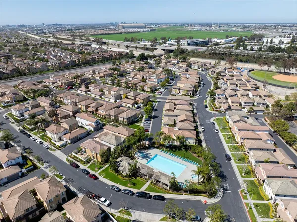 $5,300 | 165 Kensington Park, Irvine, CA 92606