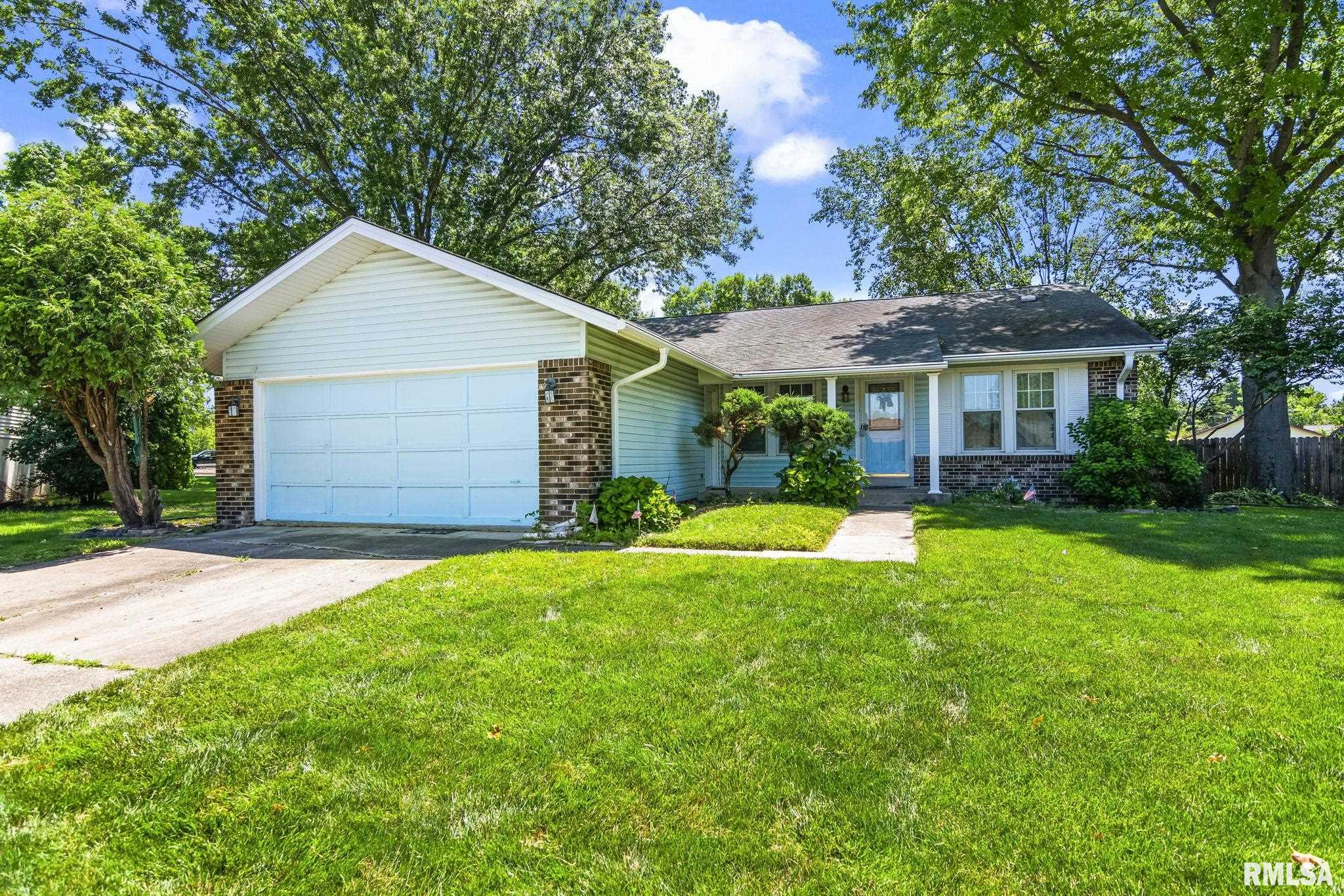 2924 Flowerbrook Court Springfield, IL 62702 - Photo 3 of 35