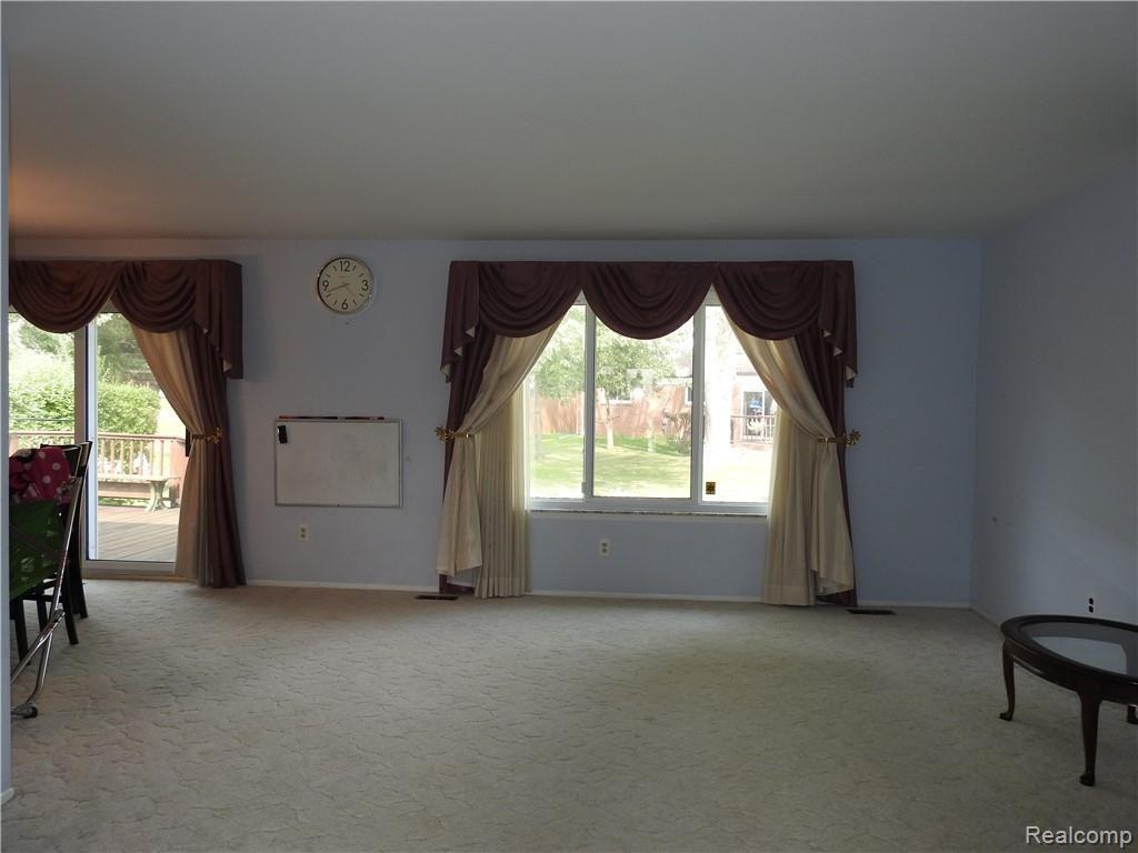 47450 Juniper Road Macomb, MI 48044 - Photo 10 of 23