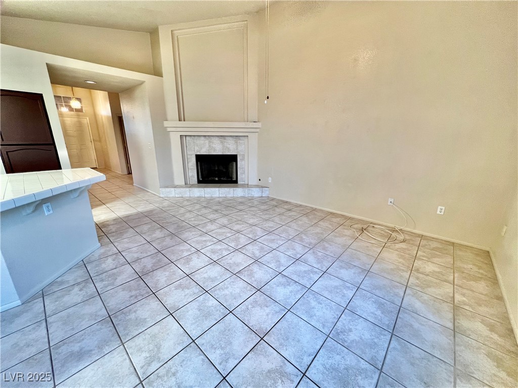 8420 Airmont Court Las Vegas, NV 89128 - Photo 7 of 38