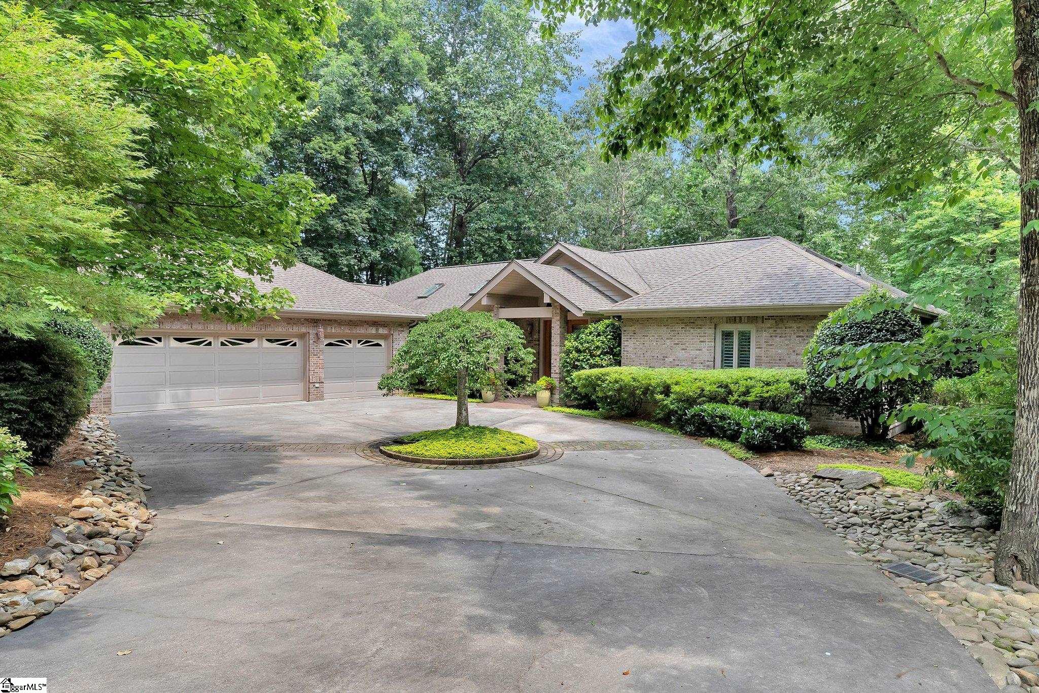 200 Knightsridge Road Travelers Rest, SC 29690 - Photo 1 of 36 Gallery Image 1