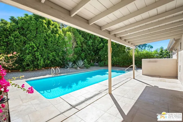 $1,200,000 | 2030 Bob O Link Lane, Palm Springs, CA 92264
