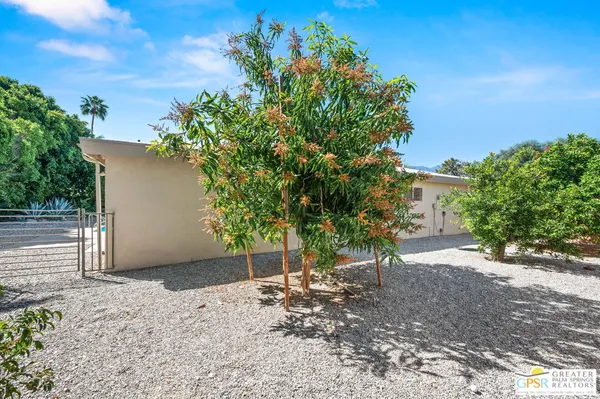 $1,200,000 | 2030 Bob O Link Lane, Palm Springs, CA 92264