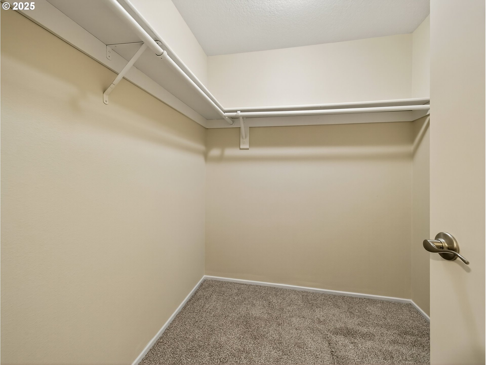 12945 Southwest Hackamore Court Beaverton, OR 97008 - Photo 28 of 48 a view of small space