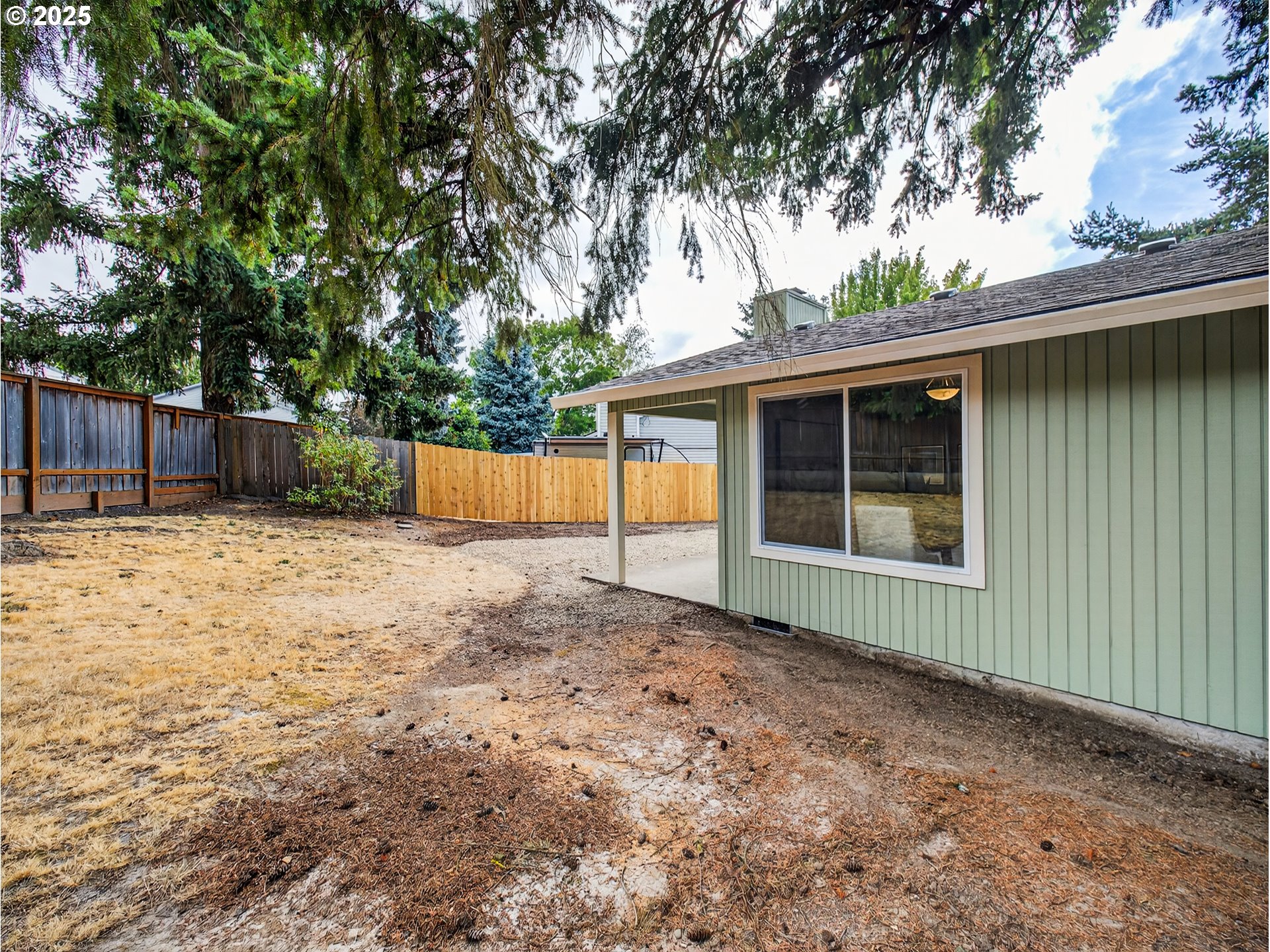 12945 Southwest Hackamore Court Beaverton, OR 97008 - Photo 38 of 48