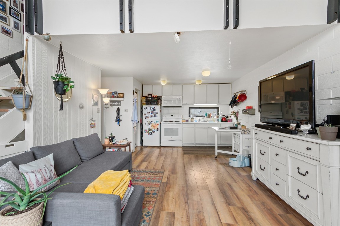 163 High Tor Road, Unit 9 Breckenridge, CO 80424 - Photo 5 of 15 Gallery Image 5