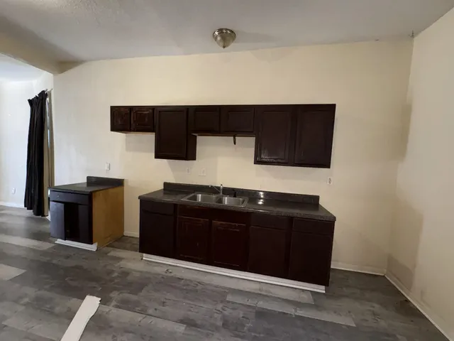 $135,000 | 984 Chelsea Avenue, Memphis, TN 38107