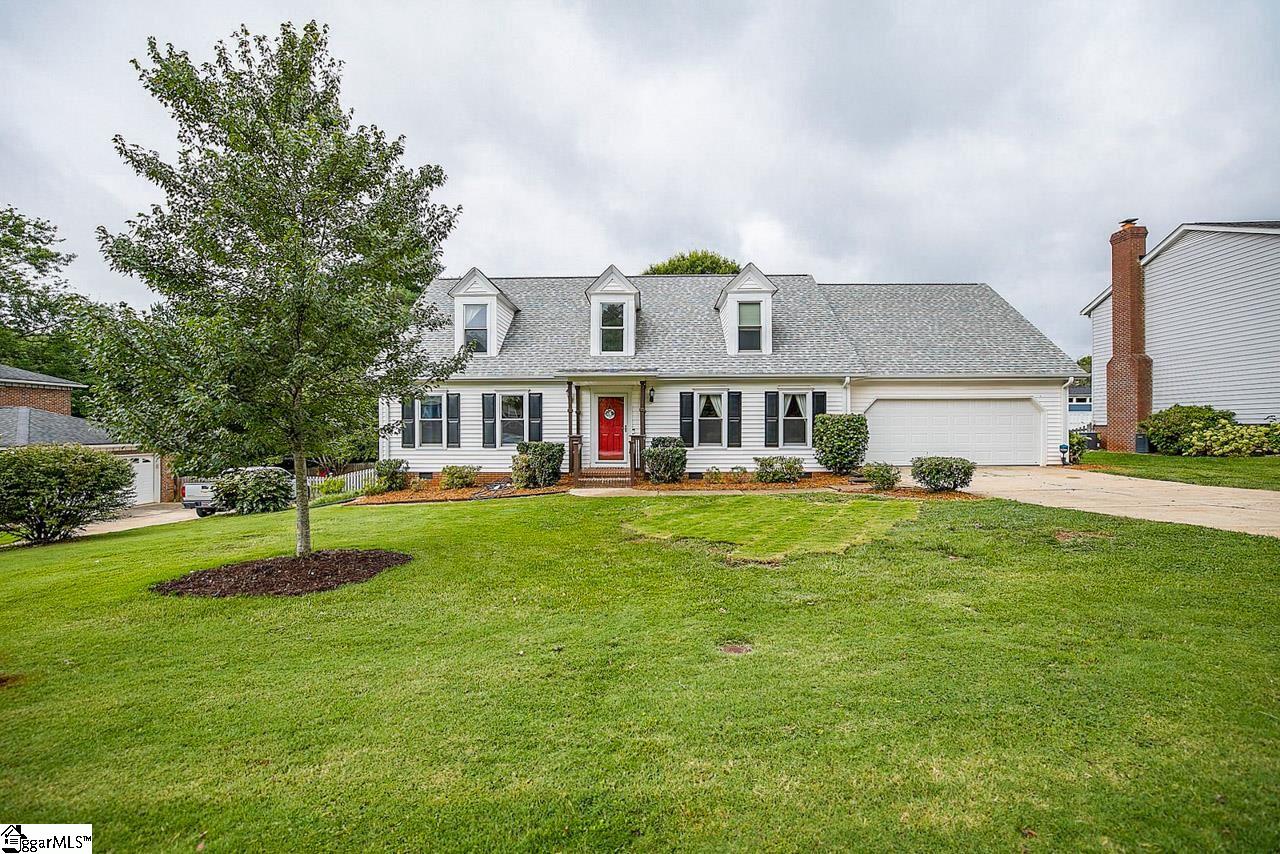 204 Gilderbrook Road Greenville, SC 29615 - Photo 2 of 28 Gallery Image 2