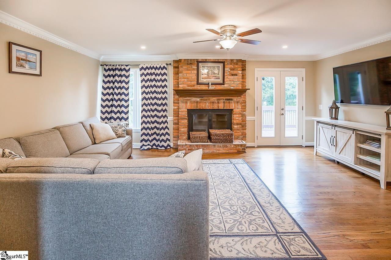 204 Gilderbrook Road Greenville, SC 29615 - Photo 10 of 28 Gallery Image 10