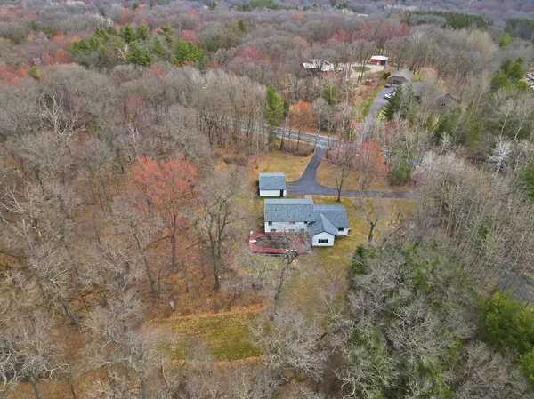 $519,000 | S8280 South Lowes Creek Road, Eau Claire, WI 54701