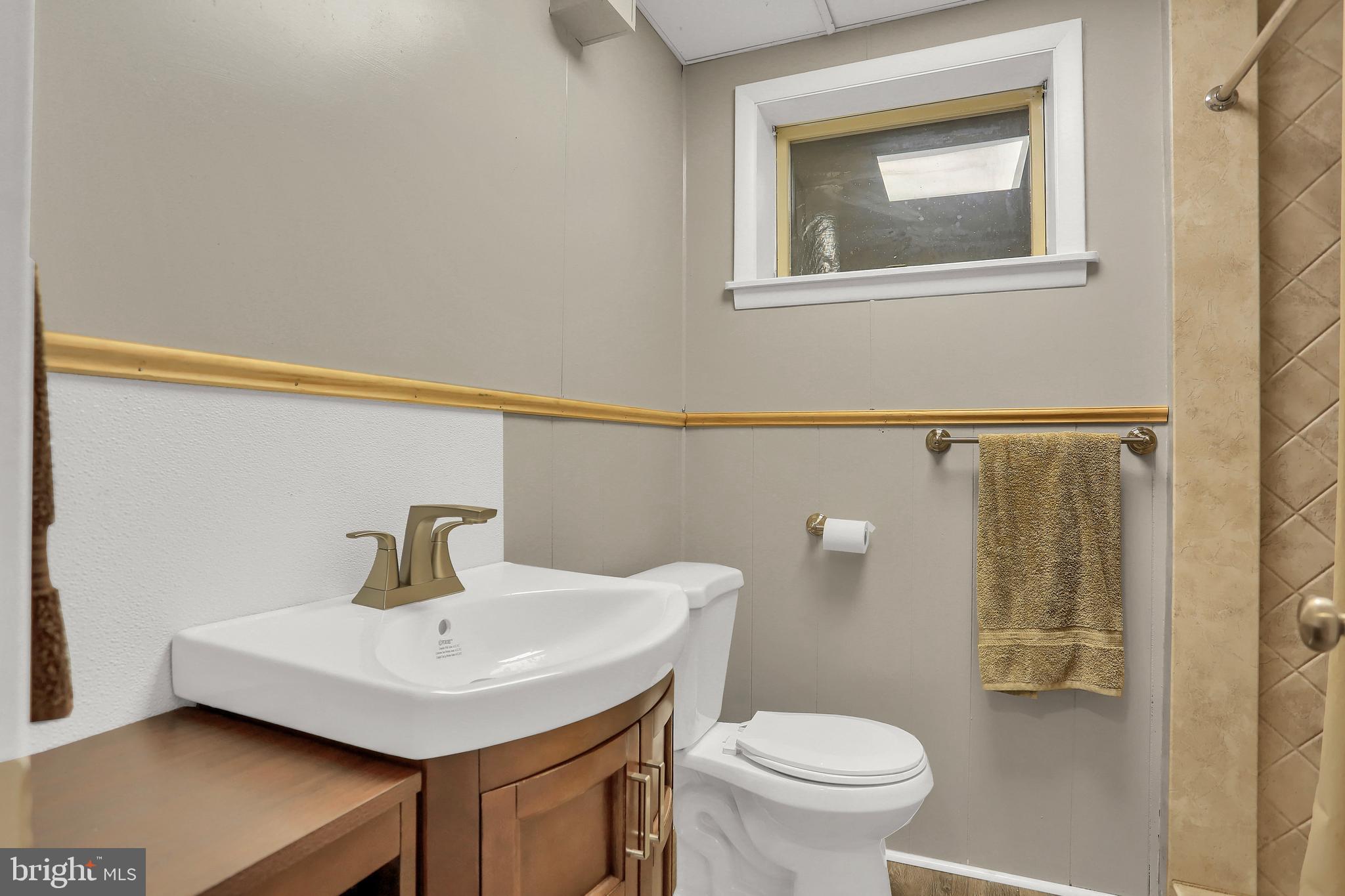 2123 Hillcrest Road Spring Grove, PA 17362 - Photo 40 of 52 Third full bathroom