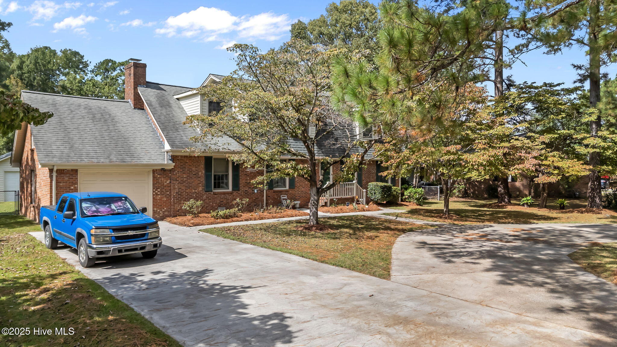 705 River Road Trent Woods, NC 28562 - Photo 3 of 57 18-web-or-mls-DJI_20251002133524_0035_D