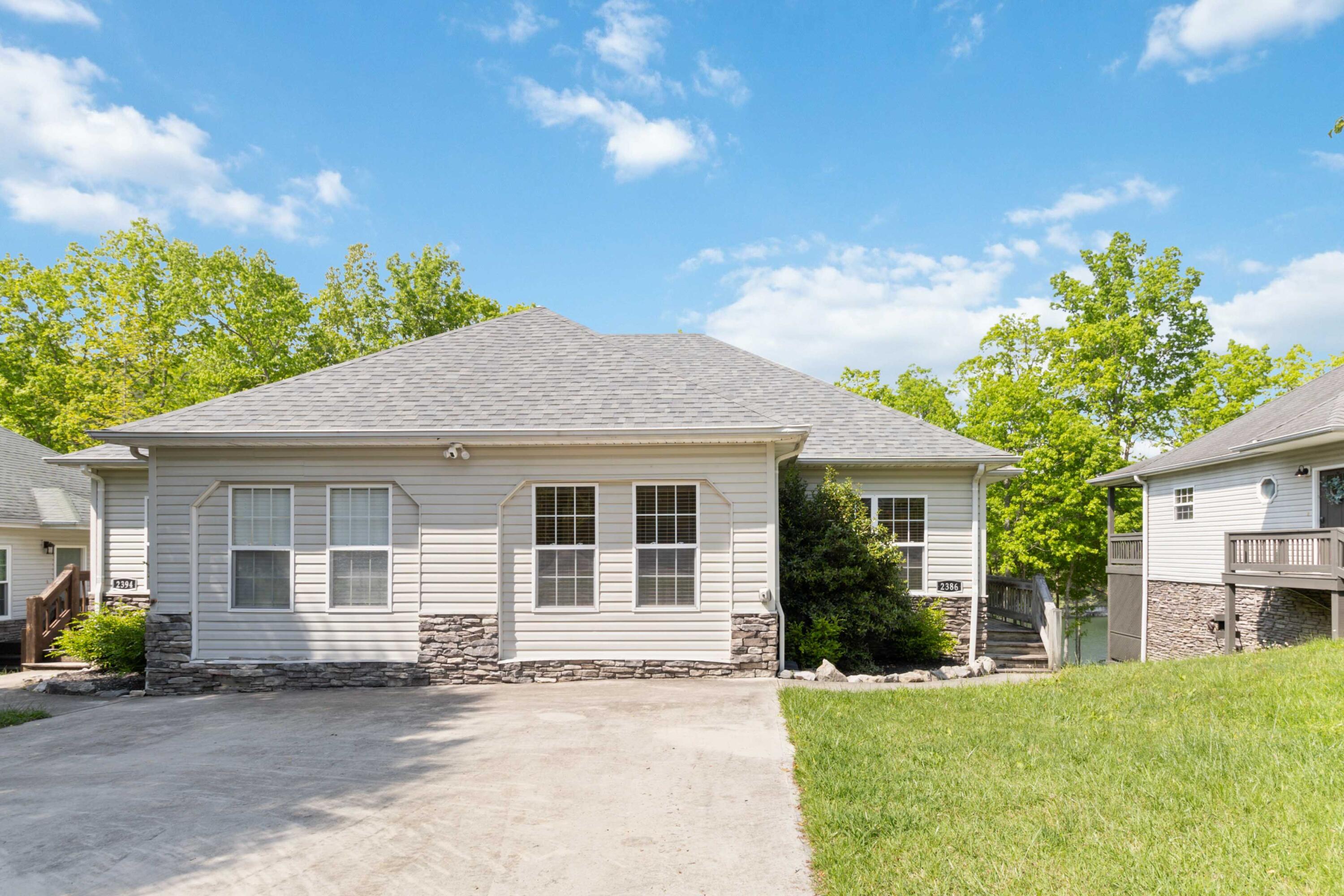 2386 Roberts Bend Road Burnside, KY 42519 - Photo 51 of 104 002