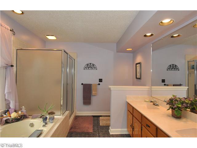 4116 Hawksmoore Road Winston-Salem, NC 27106 - Photo 8 of 16 Master Bath/Spa.