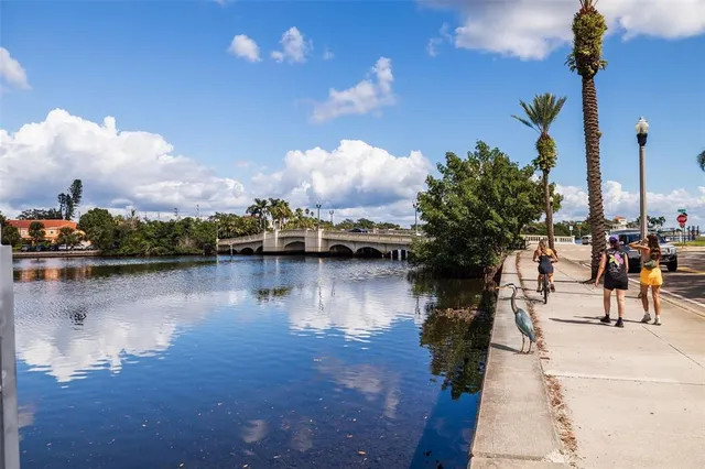 $5,950,000 | 2400 Coffee Pot Boulevard Northeast, St. Petersburg, FL 33704