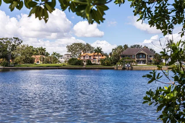 $5,950,000 | 2400 Coffee Pot Boulevard Northeast, St. Petersburg, FL 33704