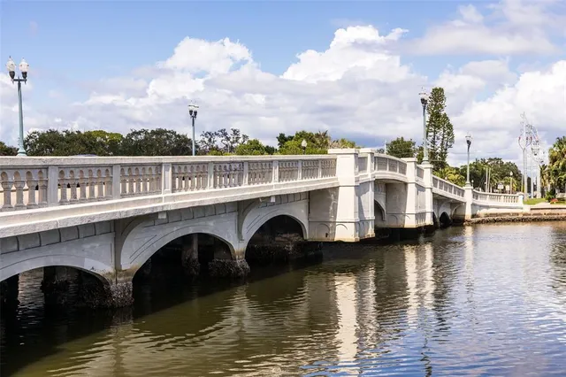 $5,950,000 | 2400 Coffee Pot Boulevard Northeast, St. Petersburg, FL 33704