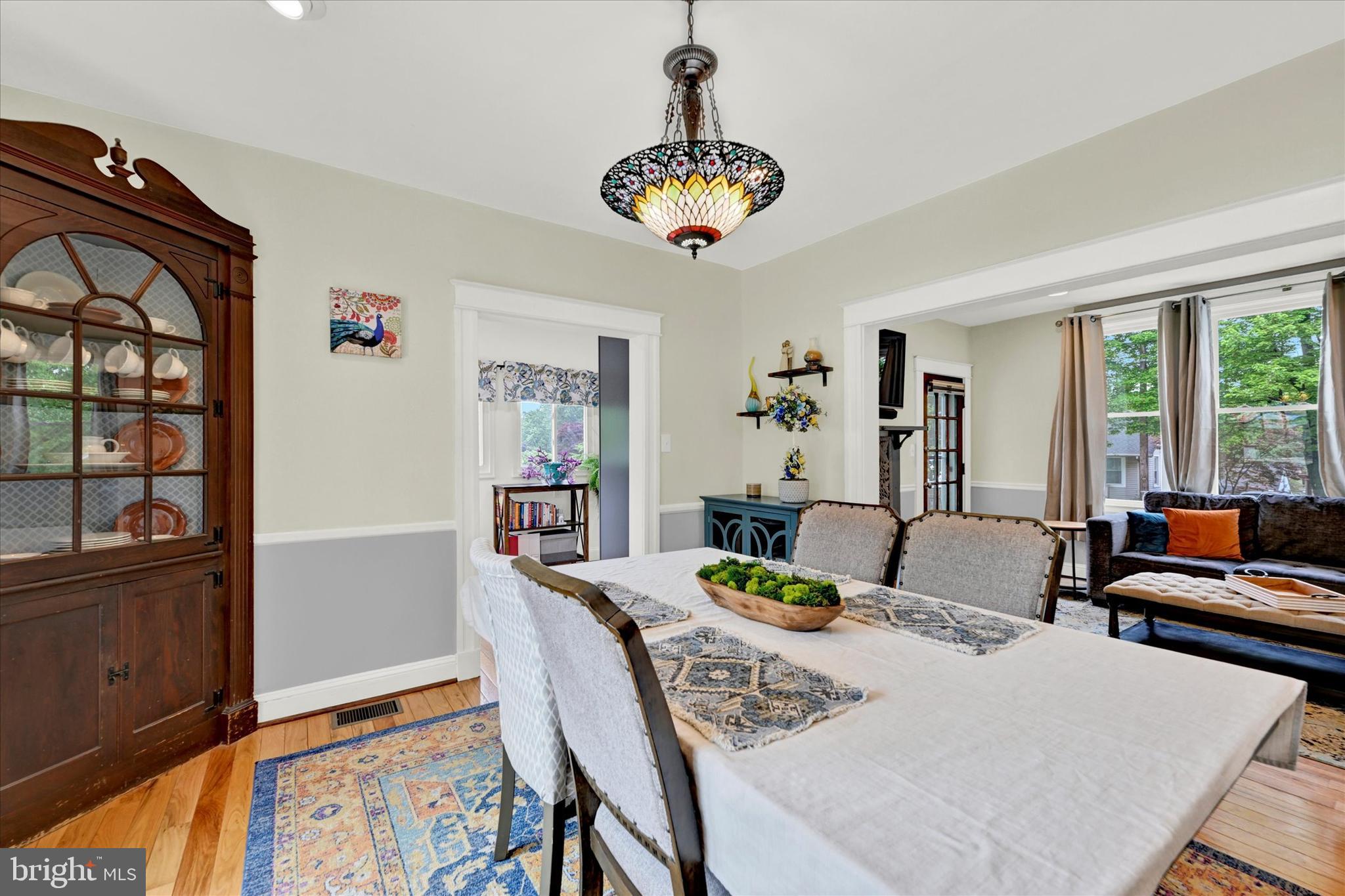 1012 Overbrook Road Baltimore, MD 21239 - Photo 7 of 45 Centrally located dining room next to kitchen.