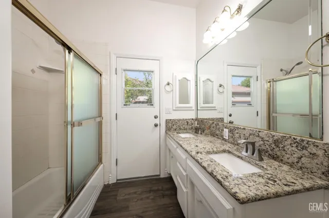 $769,000 | Undisclosed Address, Bakersfield, CA 93311