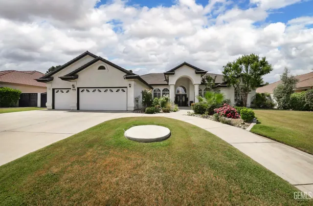 $769,000 | Undisclosed Address, Bakersfield, CA 93311