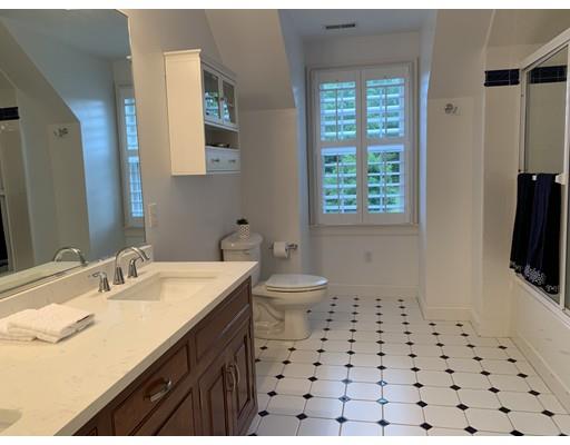5 Minuteman Road Medfield, MA 02052 - Photo 18 of 31 Gallery Image 18