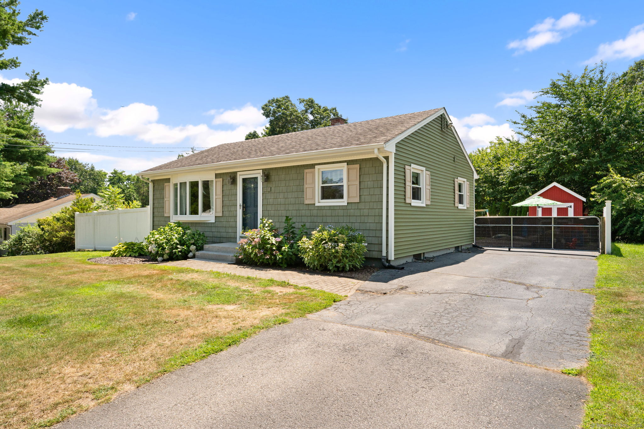 1270 Old Colchester Road Montville, CT 06370 - Photo 1 of 1