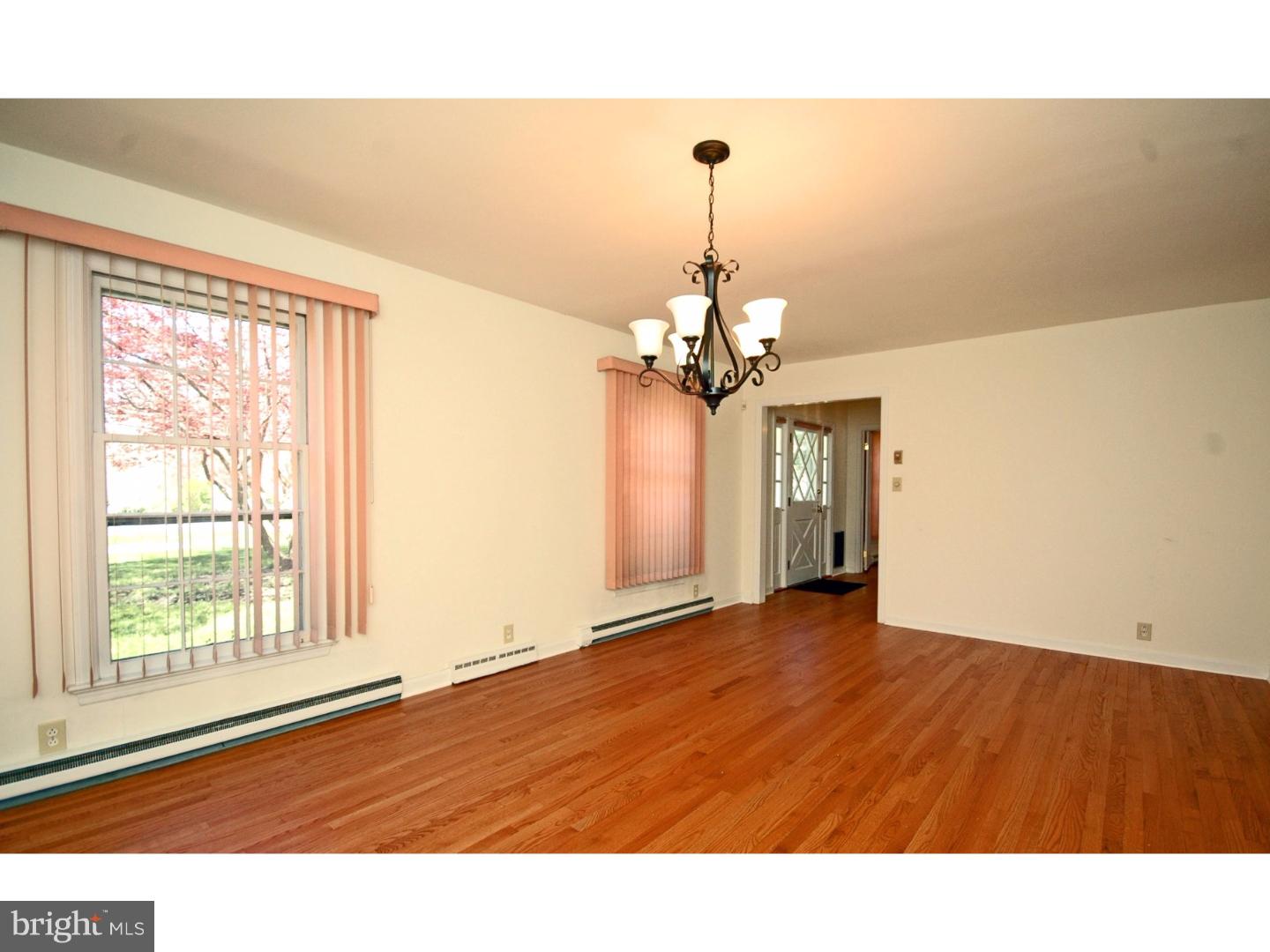 1710 Lawrence Road Lawrence Township, NJ 08648 - Photo 5 of 21 Gallery Image 5