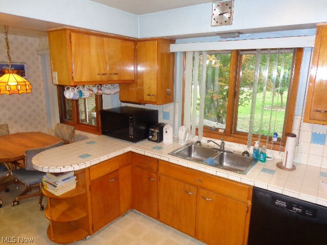 7295 Walton Road Walton Hills, OH 44146 - Photo 15 of 23