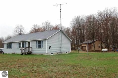 9847 Puffer Road Southwest South Boardman, MI 49680 - Photo 39 of 39 1794072-38.JPG