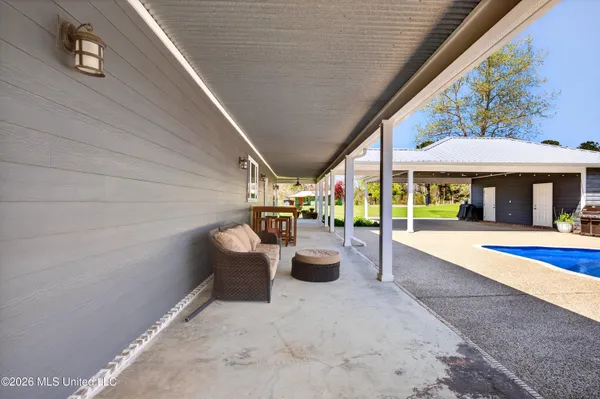 $699,900 | 28000 Eugene E Ladner Road, Perkinston, MS 39573