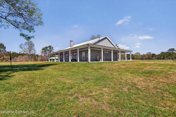 $699,900 | 28000 Eugene E Ladner Road, Perkinston, MS 39573