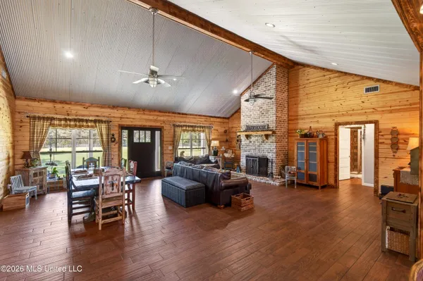 $699,900 | 28000 Eugene E Ladner Road, Perkinston, MS 39573