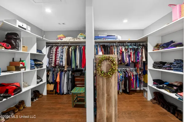 $699,900 | 28000 Eugene E Ladner Road, Perkinston, MS 39573